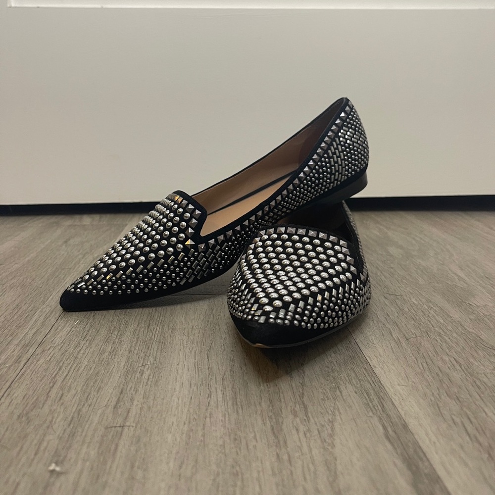 Linea Paolo Portia Studded Flats Size 7